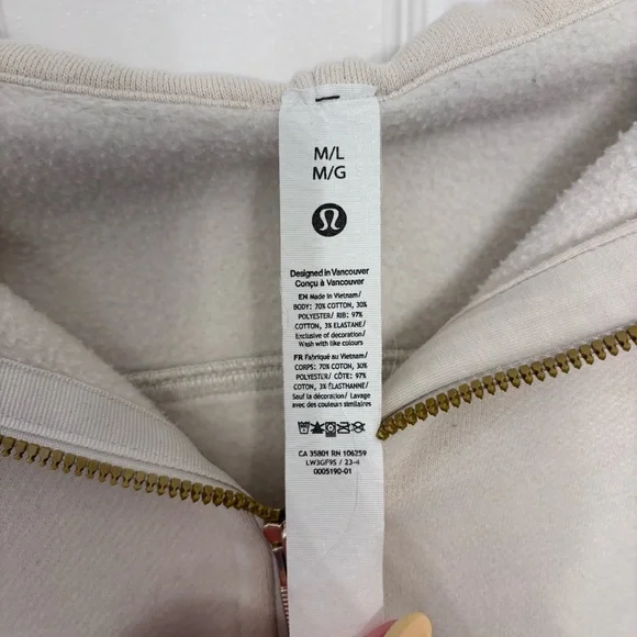 Lululemon Scuba Oversized Crop Half-Zip Hoodie in Bone - Picture 3 of 4